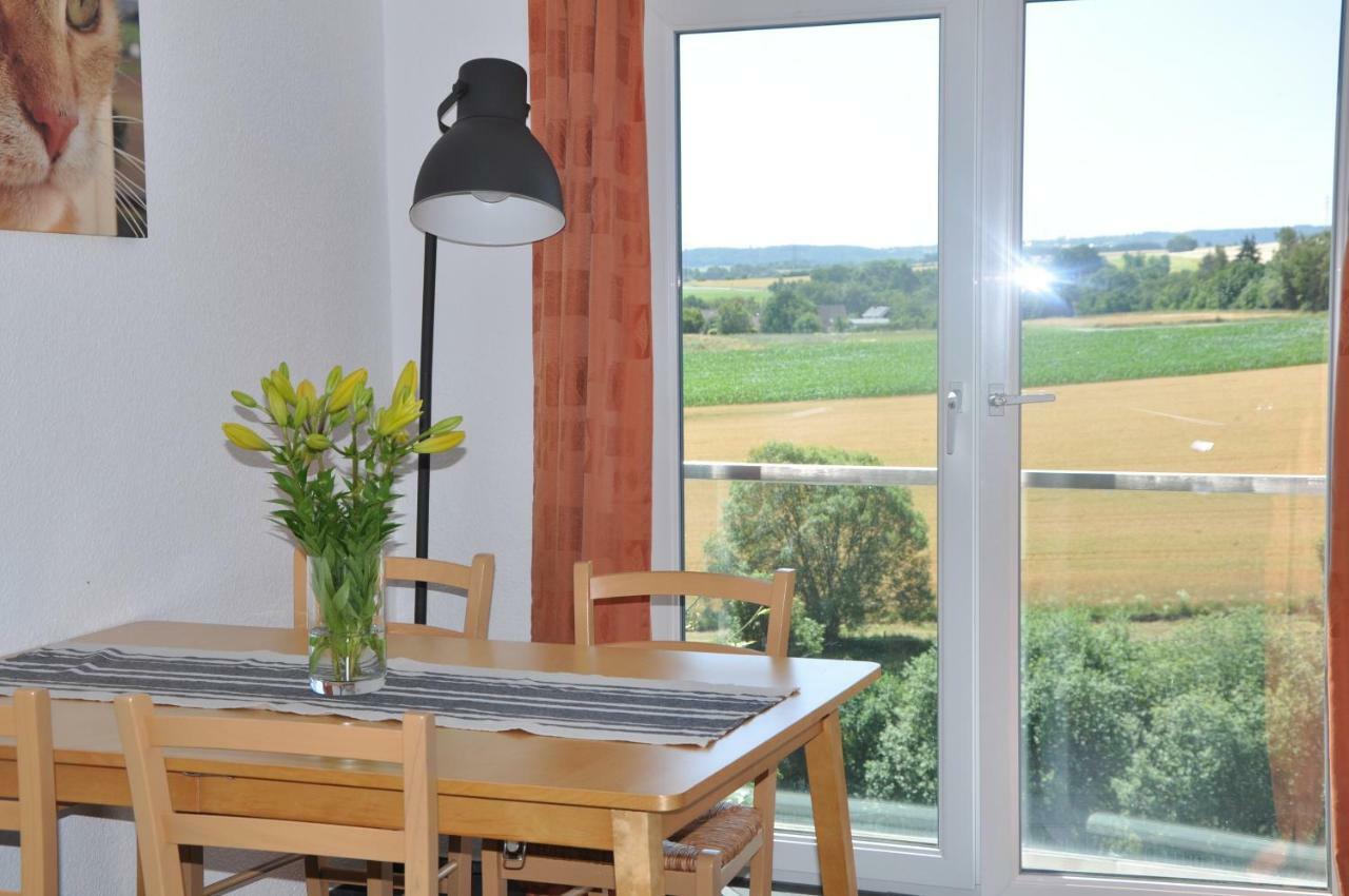 Ferienwohnung Roter Kater Am Nationalpark Eifel Bergbuir Exteriör bild